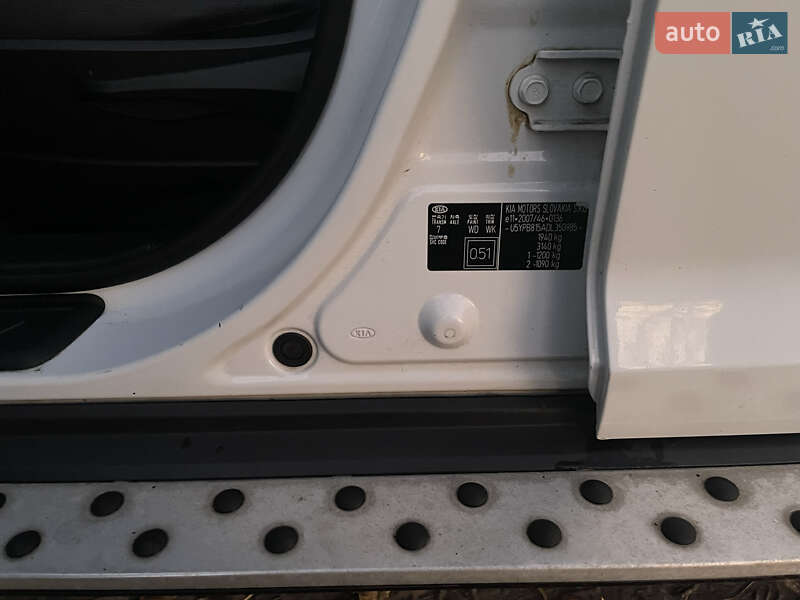 Внедорожник / Кроссовер Kia Sportage 2013 в Киеве