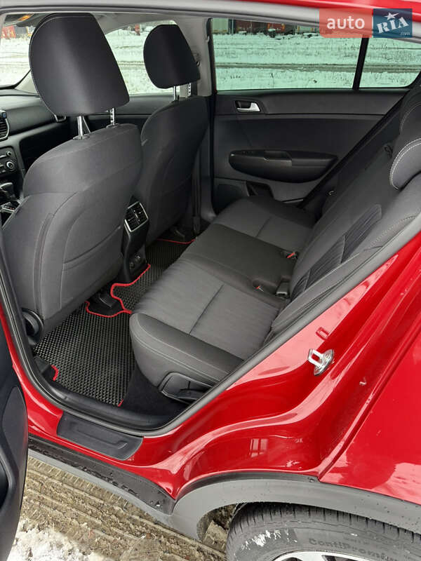 Внедорожник / Кроссовер Kia Sportage 2021 в Львове