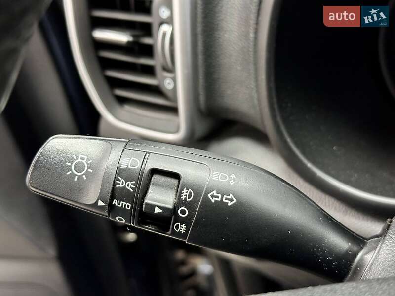 Внедорожник / Кроссовер Kia Sportage 2021 в Киеве