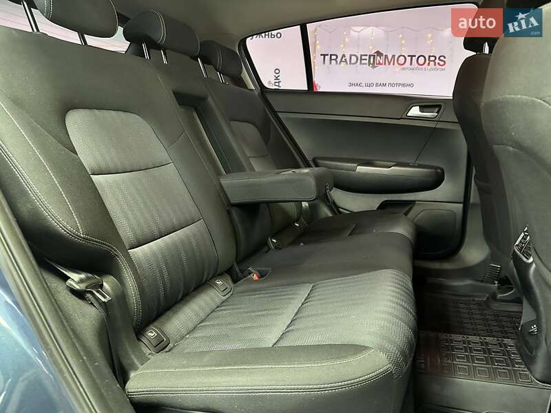 Внедорожник / Кроссовер Kia Sportage 2021 в Киеве