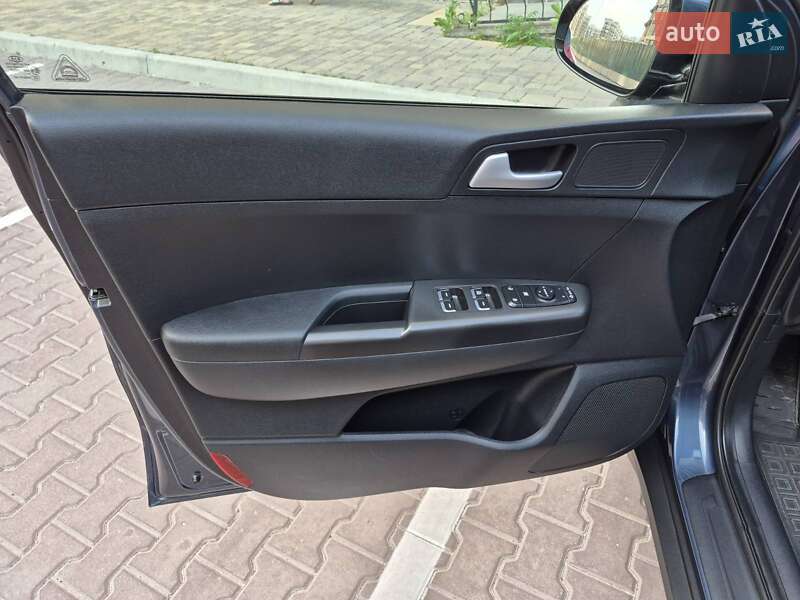 Внедорожник / Кроссовер Kia Sportage 2020 в Киеве