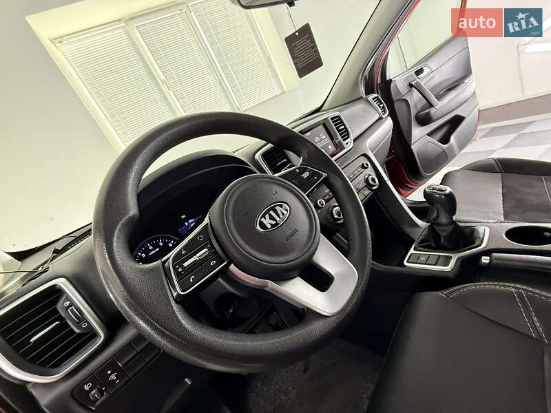 Внедорожник / Кроссовер Kia Sportage 2020 в Трускавце