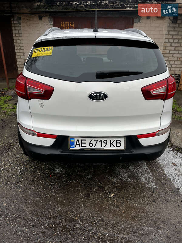 Внедорожник / Кроссовер Kia Sportage 2011 в Кривом Роге
