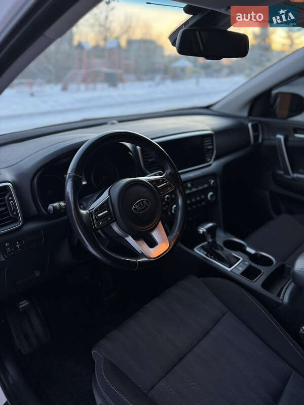 Позашляховик / Кросовер Kia Sportage 2021 в Харкові