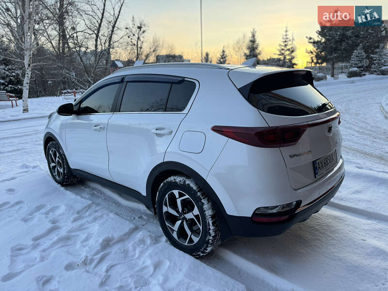 Позашляховик / Кросовер Kia Sportage 2021 в Харкові