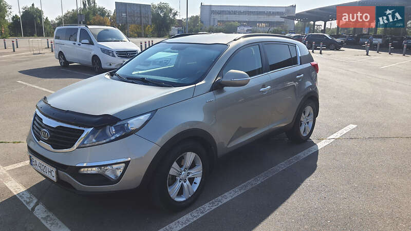 Позашляховик / Кросовер Kia Sportage 2011 в Кривому Розі