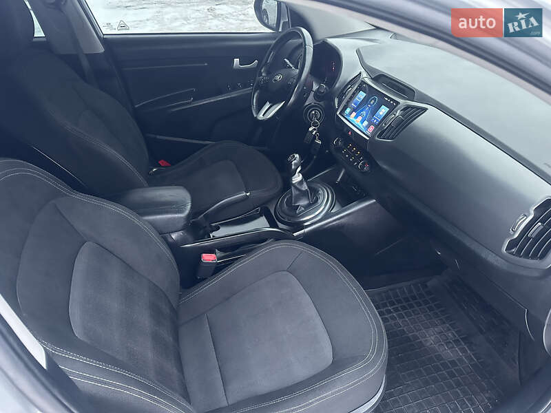 Внедорожник / Кроссовер Kia Sportage 2012 в Хмельницком фото 35 Внедорожник / Кроссовер Kia Sportage 2012 в Хмельницком