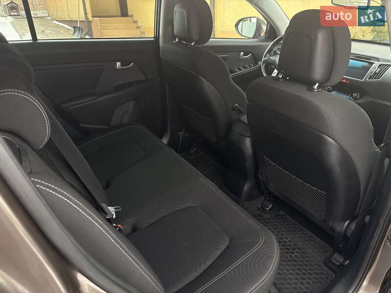 Внедорожник / Кроссовер Kia Sportage 2011 в Ровно фото 29 Внедорожник / Кроссовер Kia Sportage 2011 в Ровно