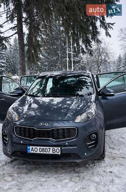Позашляховик / Кросовер Kia Sportage 2017 в Мукачевому