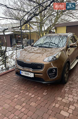 Позашляховик / Кросовер Kia Sportage 2017 в Нововолинську