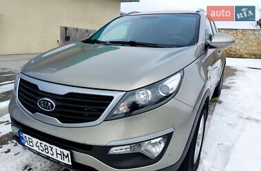 Внедорожник / Кроссовер Kia Sportage 2012 в Черновцах