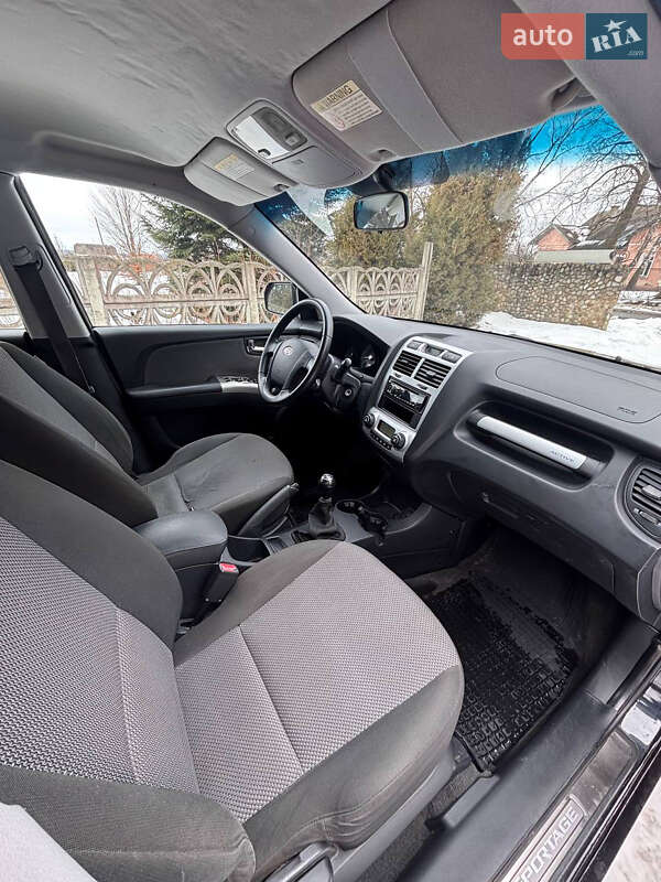 Внедорожник / Кроссовер Kia Sportage 2008 в Ивано-Франковске