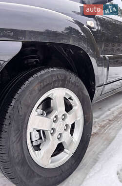 Внедорожник / Кроссовер Kia Sportage 2008 в Ивано-Франковске