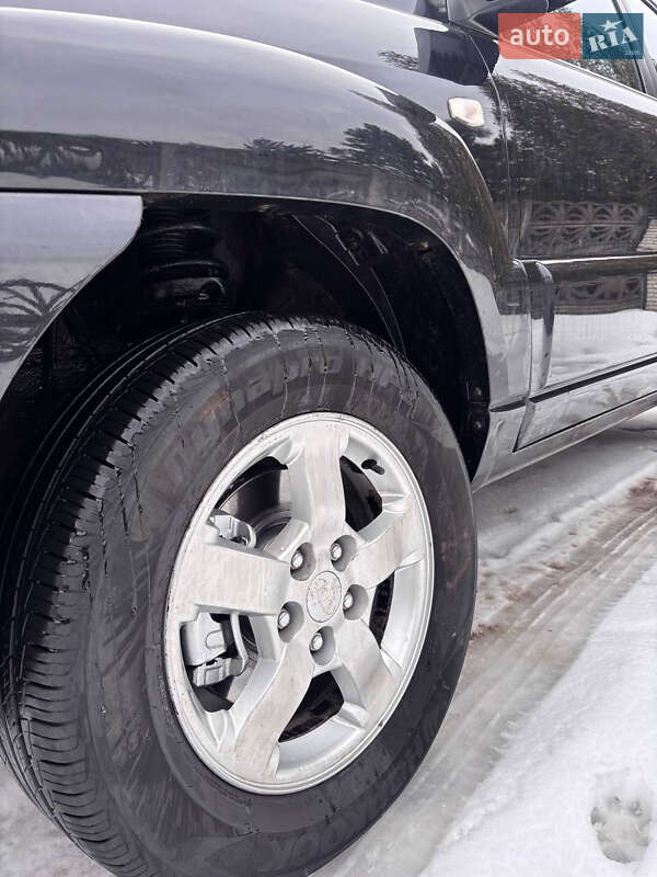 Внедорожник / Кроссовер Kia Sportage 2008 в Ивано-Франковске