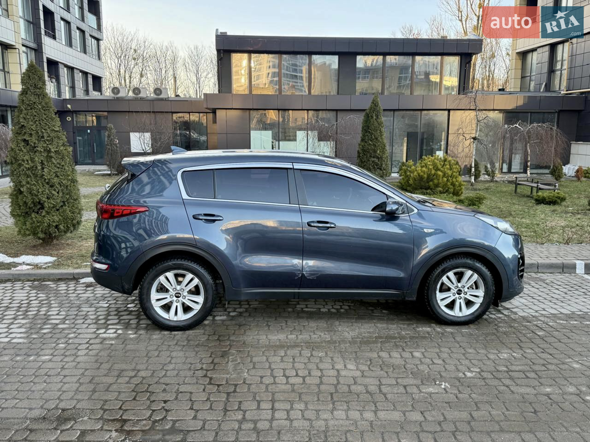 Kia Sportage 2016 VIN KNAPL813BGK091349 фото оголошення 14 з 17