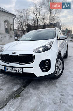 Внедорожник / Кроссовер Kia Sportage 2016 в Белой Церкви