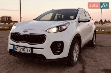 Позашляховик / Кросовер Kia Sportage 2017 в Львові