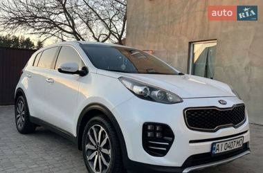 Внедорожник / Кроссовер Kia Sportage 2016 в Киеве