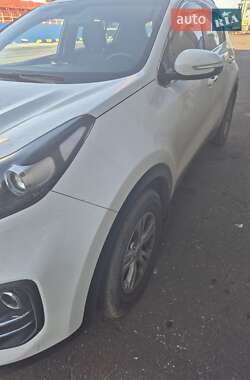 Позашляховик / Кросовер Kia Sportage 2017 в Одесі