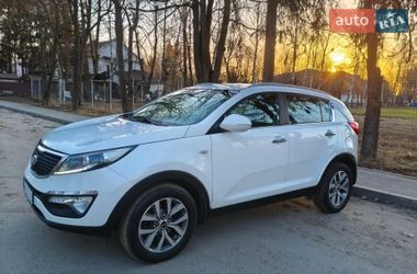 Позашляховик / Кросовер Kia Sportage 2015 в Звягелі