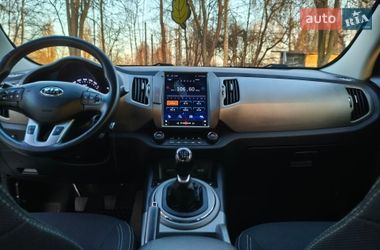 Внедорожник / Кроссовер Kia Sportage 2015 в Звягеле