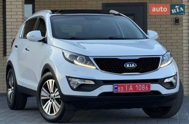 Позашляховик / Кросовер Kia Sportage 2015 в Радивиліві
