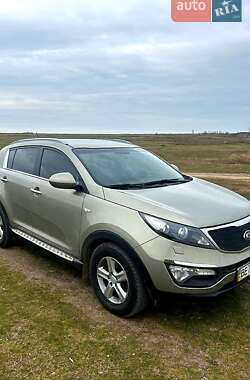 Внедорожник / Кроссовер Kia Sportage 2015 в Николаеве