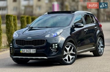 Внедорожник / Кроссовер Kia Sportage 2015 в Межгорье