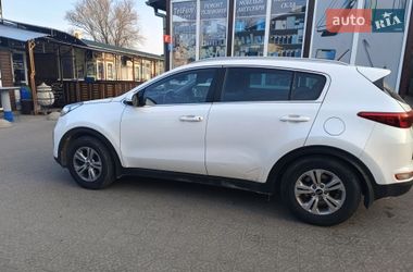 Внедорожник / Кроссовер Kia Sportage 2017 в Львове