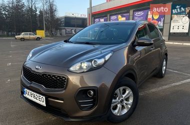 Позашляховик / Кросовер Kia Sportage 2017 в Харкові