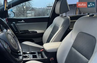 Внедорожник / Кроссовер Kia Sportage 2017 в Полтаве