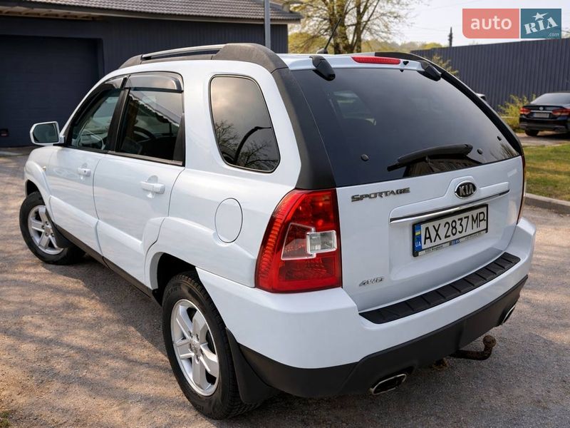 Внедорожник / Кроссовер Kia Sportage 2009 в Харькове