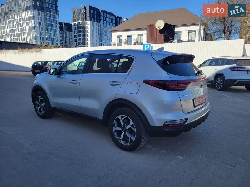 Kia Sportage 2021 VIN KNDPMCAC7N7963876 фото оголошення 11 з 64