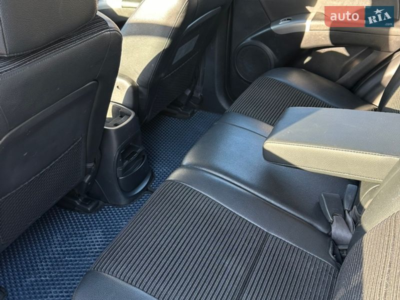 Внедорожник / Кроссовер Kia Sportage 2006 в Днепре