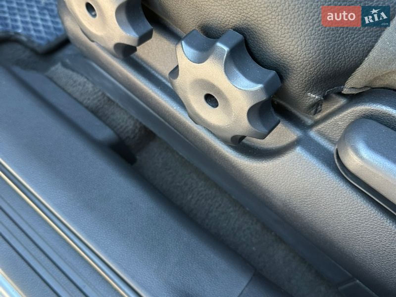 Внедорожник / Кроссовер Kia Sportage 2006 в Днепре