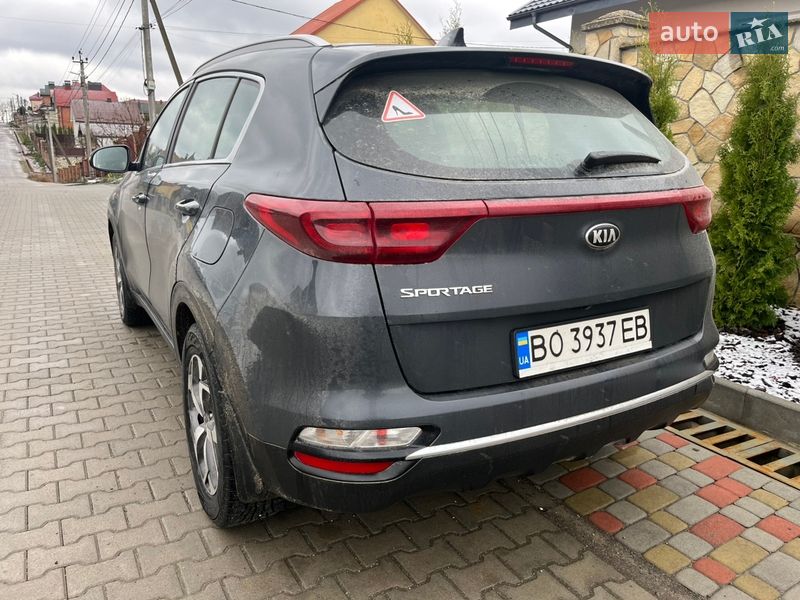 Внедорожник / Кроссовер Kia Sportage 2021 в Тернополе