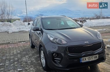 Позашляховик / Кросовер Kia Sportage 2017 в Новоукраїнці