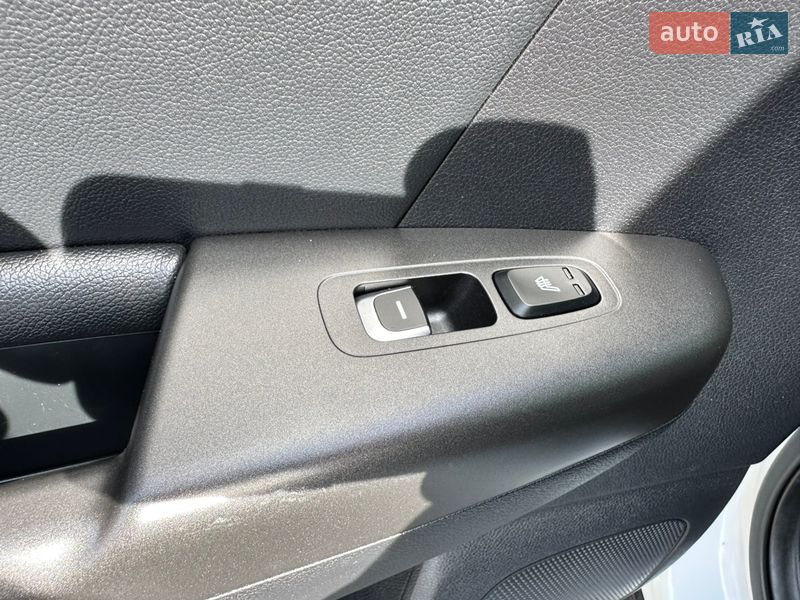 Внедорожник / Кроссовер Kia Sportage 2016 в Дубно