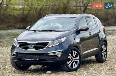 Внедорожник / Кроссовер Kia Sportage 2011 в Ивано-Франковске