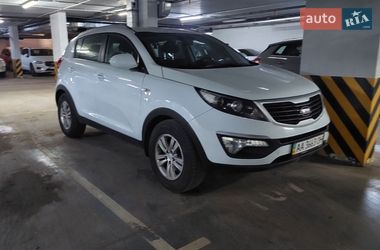 Позашляховик / Кросовер Kia Sportage 2013 в Києві