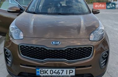 Позашляховик / Кросовер Kia Sportage 2017 в Вараші