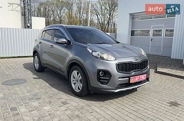 Позашляховик / Кросовер Kia Sportage 2016 в Луцьку