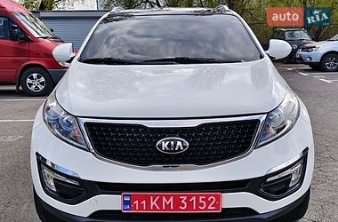 Позашляховик / Кросовер Kia Sportage 2015 в Києві