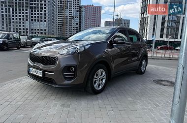 Внедорожник / Кроссовер Kia Sportage 2017 в Киеве