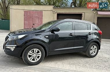 Внедорожник / Кроссовер Kia Sportage 2011 в Каменец-Подольском