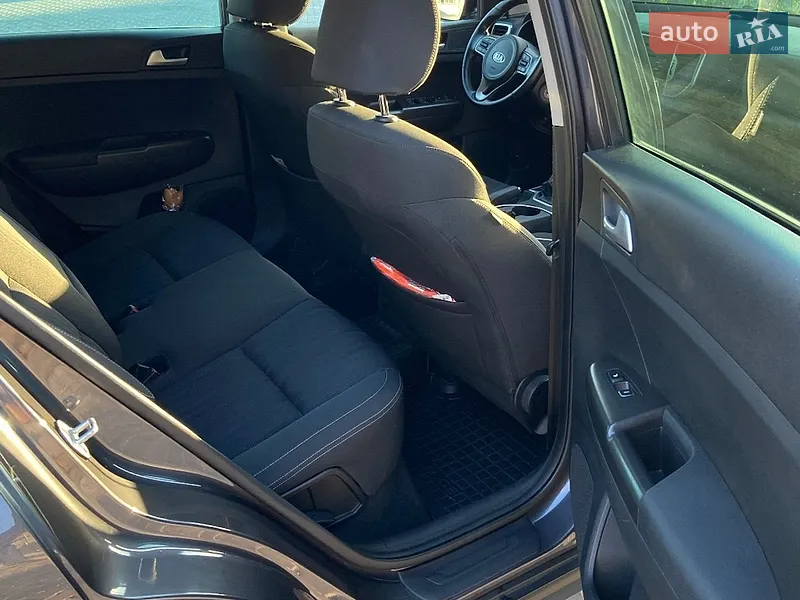 Kia Sportage 2016 VIN U5YPG815AGL067671 фото оголошення 6 з 40