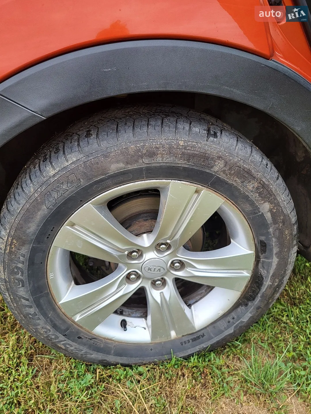 Kia Sportage 2012 VIN U5YPC811CCL141870 фото оголошення 4 з 17