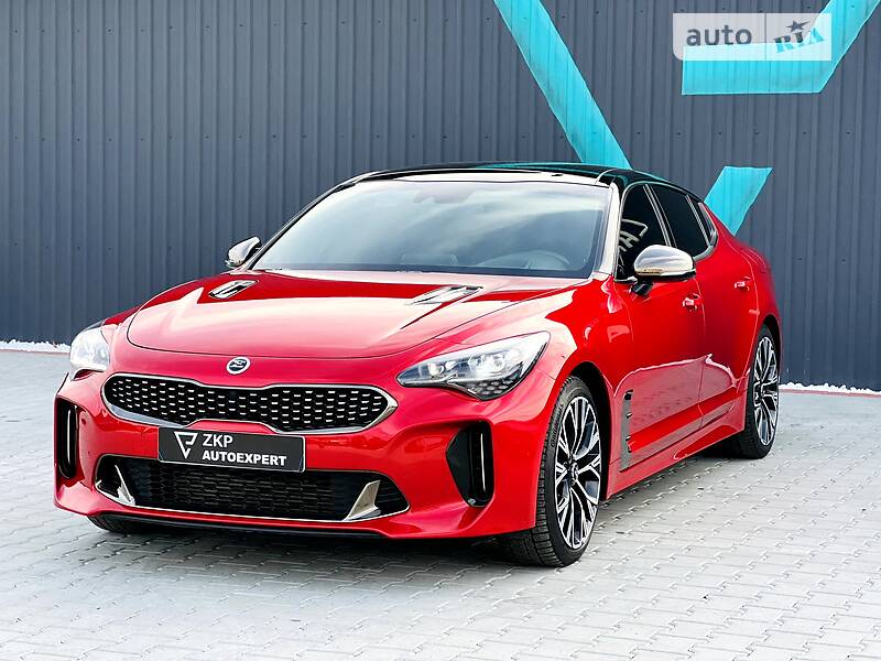 Лифтбек Kia Stinger 2018 в Мукачево