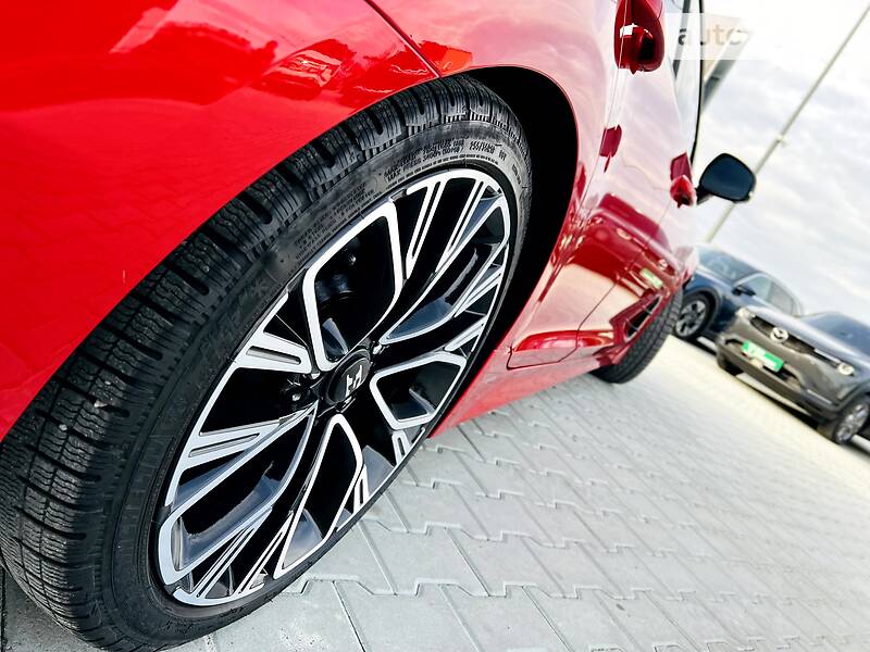 Лифтбек Kia Stinger 2018 в Мукачево