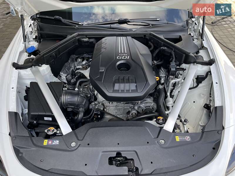 Фастбек Kia Stinger 2017 в Одесі